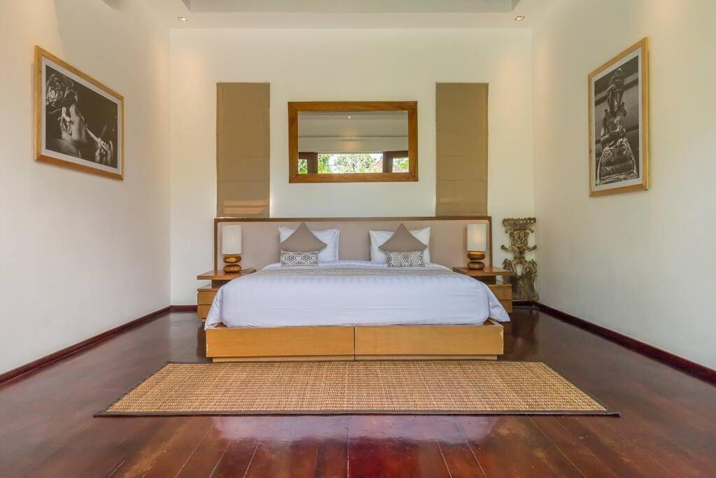 Eshara 123 In Oberoi Our 8 Bedroom With 3 Pool Close To * Seminyak (Bali)